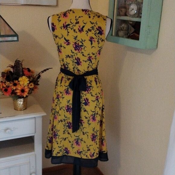 Modcloth Soft Knit Dress - Picture 7 of 14